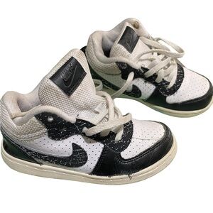 Nike Kids Child High Top black white Marble Swoosh Sneakers Style size 9